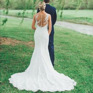 Pronovias Prunelle Wedding Dress